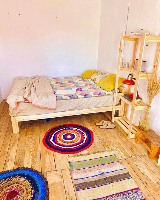 IKEA: Стиль та Комфорт Сучасна спальня з ліжком IKEA: ідеальне рішення для стильного інтер'єру 2026.