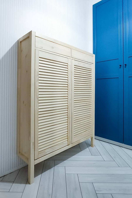 Інструменти та матеріали для виготовлення тумби для взуття з відкидним механізмом.