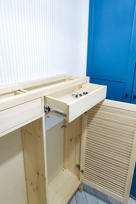 Тумба для взуття з відкидними шухлядами: детальна схема збірки своїми руками.