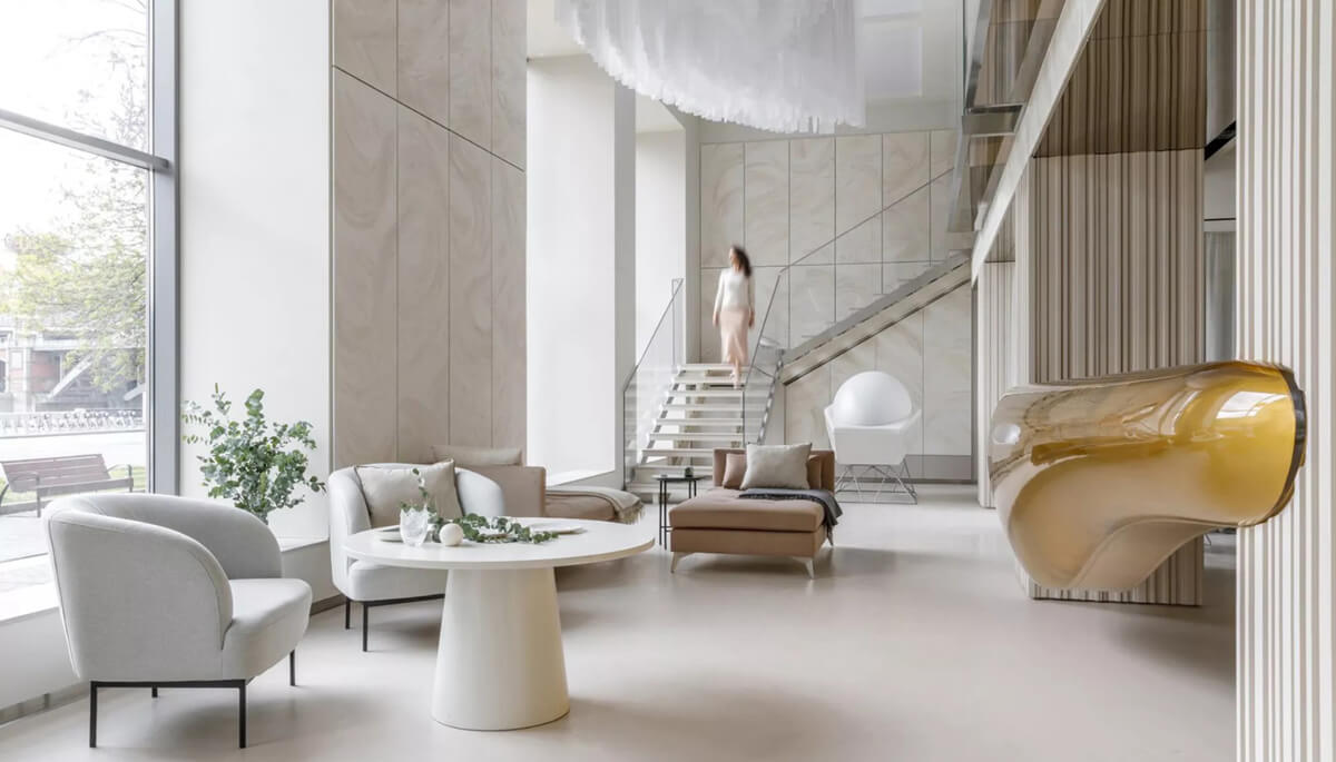 Функціональний дизайн квартири 2026 з акцентом на комфорт і спокійні кольори.