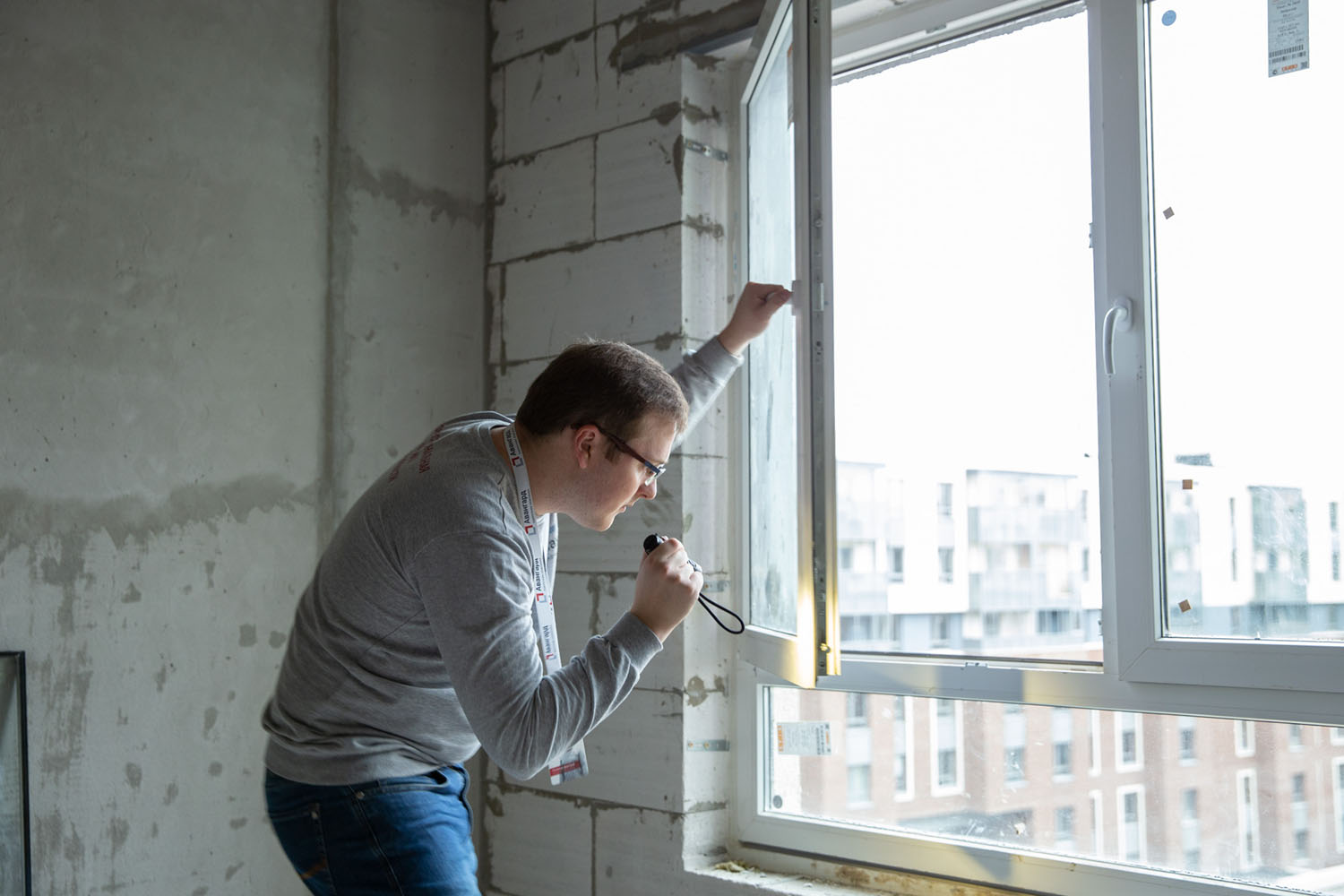 Приймання квартири: перевірка лічильників, електропроводки та щитка у новобудові.