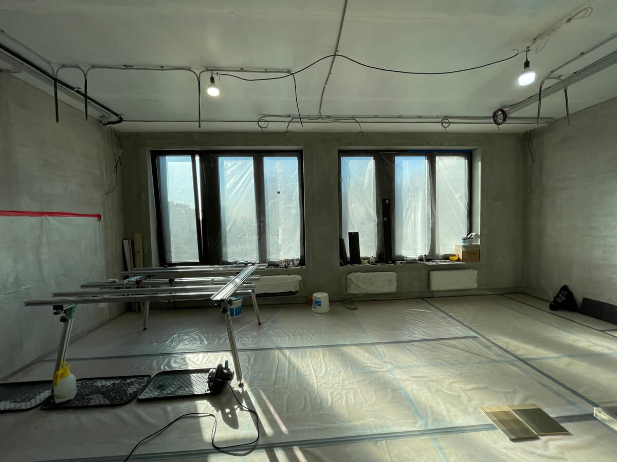 Схема електропроводки квартири з електрощитом: приклад розподілу ліній живлення.