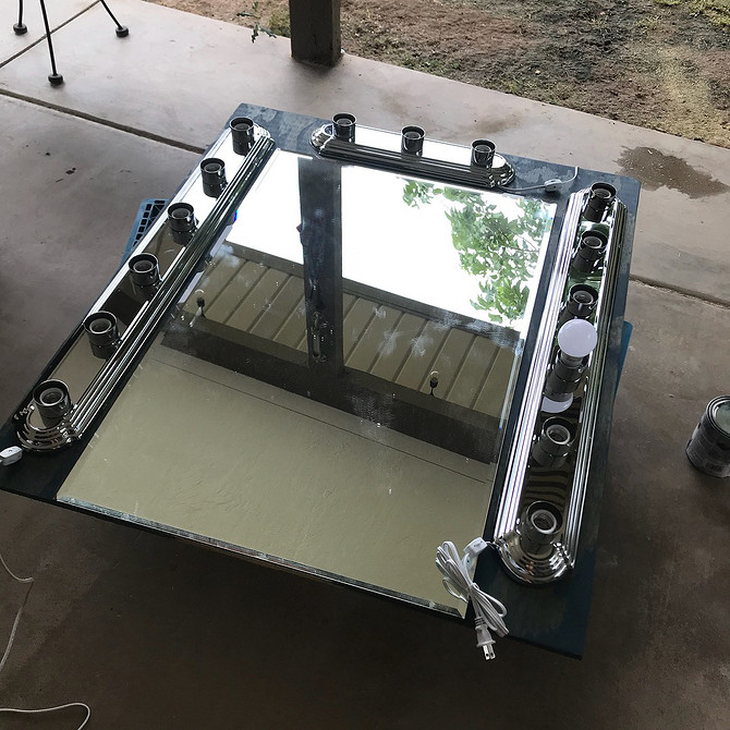 Туалетний столик з підручних матеріалів: інструкція та унікальний дизайн своїми руками