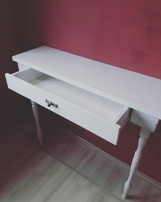 Покрокова інструкція зі збірки туалетного столика своїми руками, корисні поради.