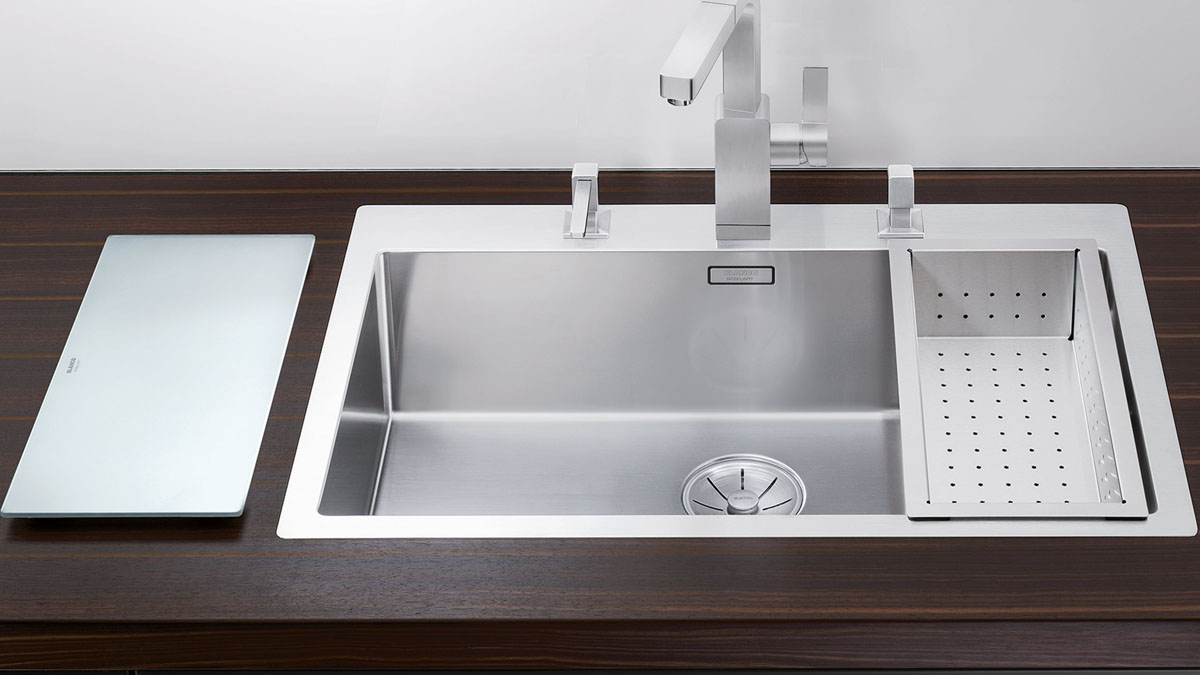 Різноманітні форми кухонних мийок: кругла, квадратна, кутова – оберіть свою.