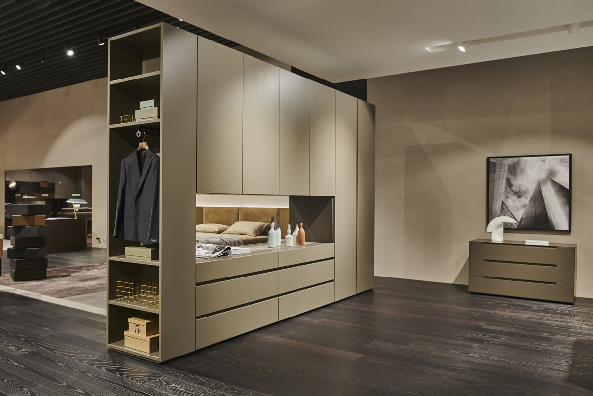 Кухня-студія на замовлення Функціональні меблі на замовлення для кухні-студії: максимум простору та зручності.