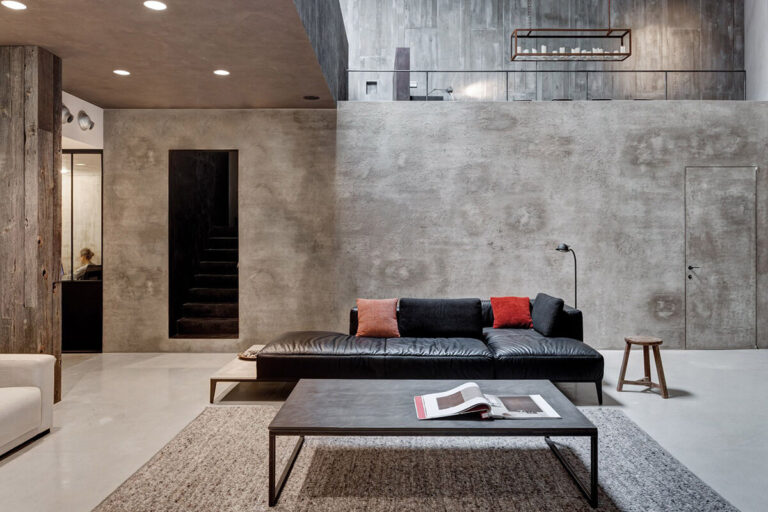 Мікроцемент і мікробетон 2026: гармонія мінімалізму у вашому домі — Мікроцемент в інтер'єрі