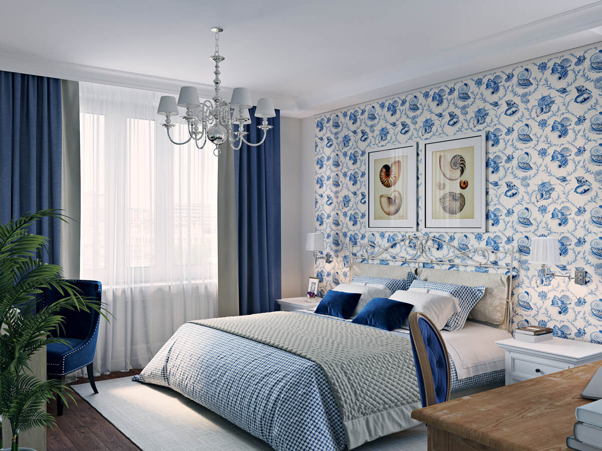 Елегантний синьо-білий інтер'єр з синім диваном, білими стінами та золотим декором.