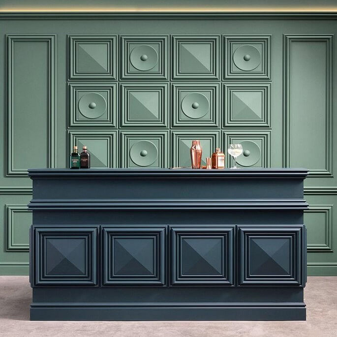 Зелена спальня Спокійна зелена спальня з пастельними тонами: релаксація та гармонія в інтер'єрі.