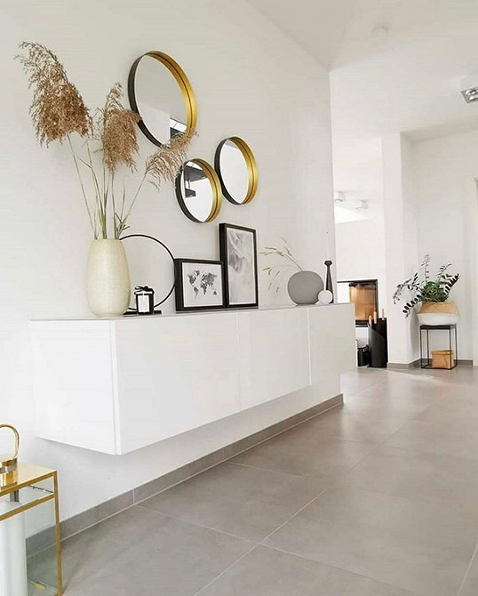 BESTA: Сучасний Дизайн Сучасна система зберігання BESTA в інтер'єрі вітальні, дизайн IKEA: практичність та стиль.