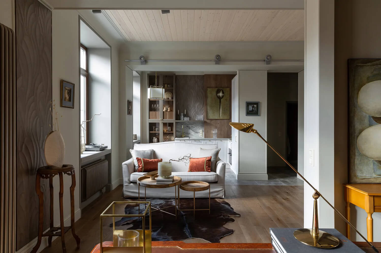 Освітлення та колір Освітлення та колірні рішення в сучасному інтер'єрі двокімнатної квартири 2026.