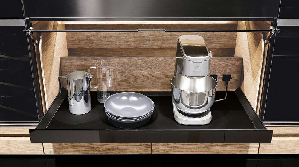 Висувна система в дитячій кімнаті: безпечне та організоване зберігання іграшок та дитячих речей