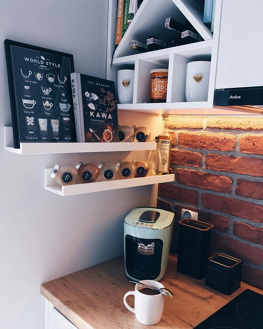 Полиці MOSSLANDA: зберігання Ідеї для полиць MOSSLANDA: компактні меблі для затишку та зберігання