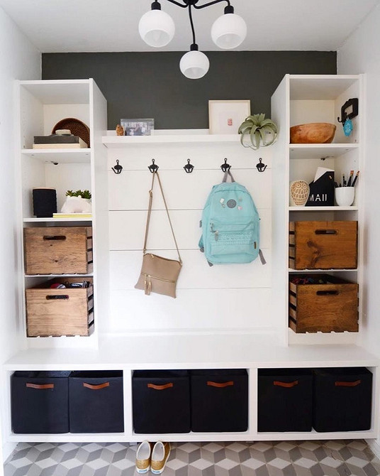 Кастомізований стелаж Біллі Ікеа: унікальне робоче місце вдома, ідеї.