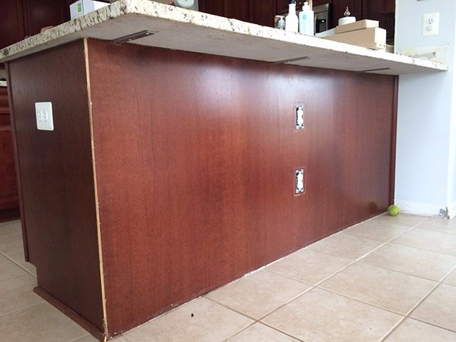 Організація зберігання в дитячій: кастомізований стелаж Біллі Ікеа для іграшок та книг.