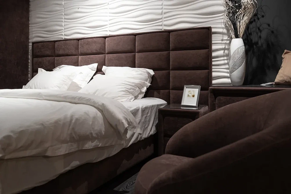 Догляд за тканиною для меблів: як зберегти оббивку дивана в ідеальному стані