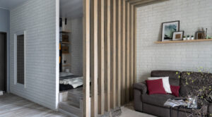 Подіум 2026: 6 ідей для стильного та функціонального дому — подіум в інтер'єрі 2026