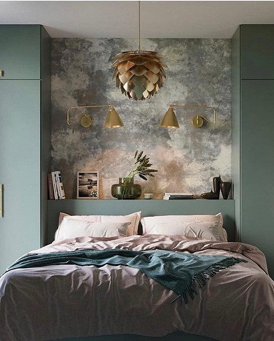 Оптимізація простору в маленькій квартирі за допомогою правильних компактних меблів.