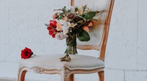 Оновіть старі стільці: 6 простих ідей для вашого затишного дому — Реставрація стільців своїми руками