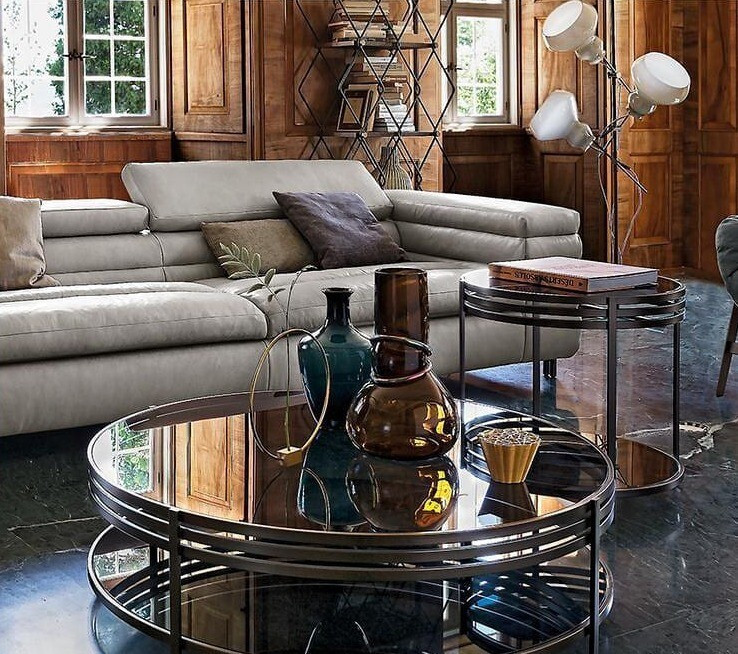 Журнальний столик 2026: як правильно підібрати розміри та форму.