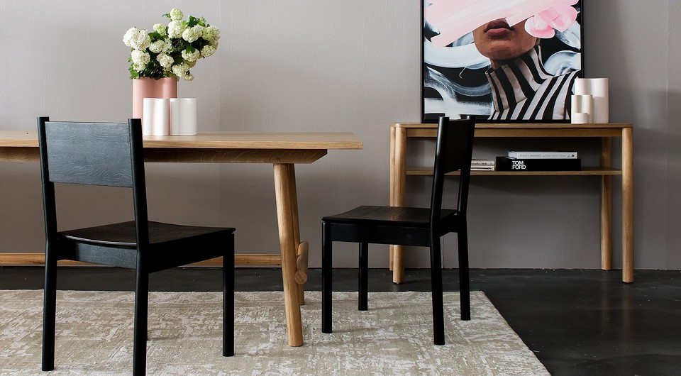 Реставрація стільця: перефарбування старого дерев'яного стільця. DIY декор меблів 2026