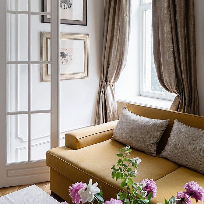 Реставрація дзеркала: відновлення рами та заміна полотна у 2026 році.