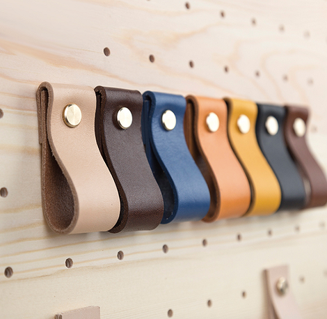 Заміна меблевих ручок: як оновити комод та інтер'єр недорого в 2026