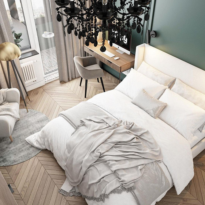 Дизайн світлої спальні з білими меблями, розбавлений яскравими декоративними подушками