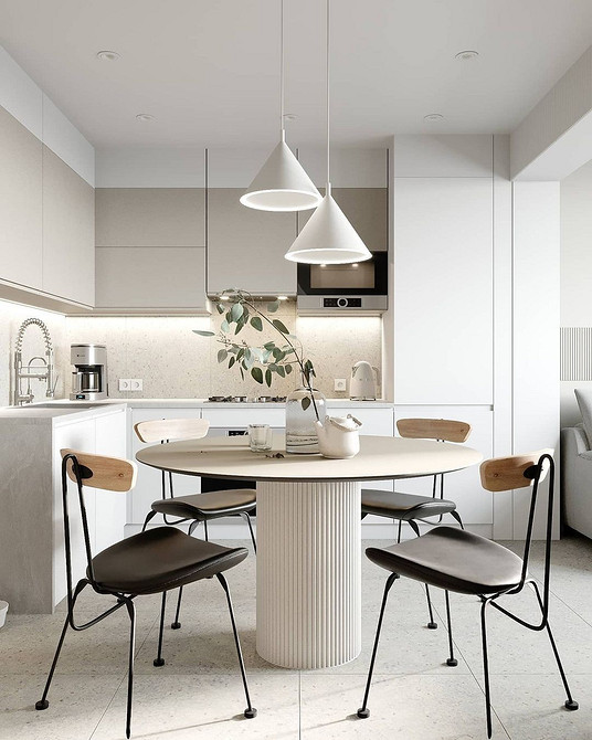 Елегантна їдальня з білим столом і стільцями: мінімалізм 2026 для особливих моментів.