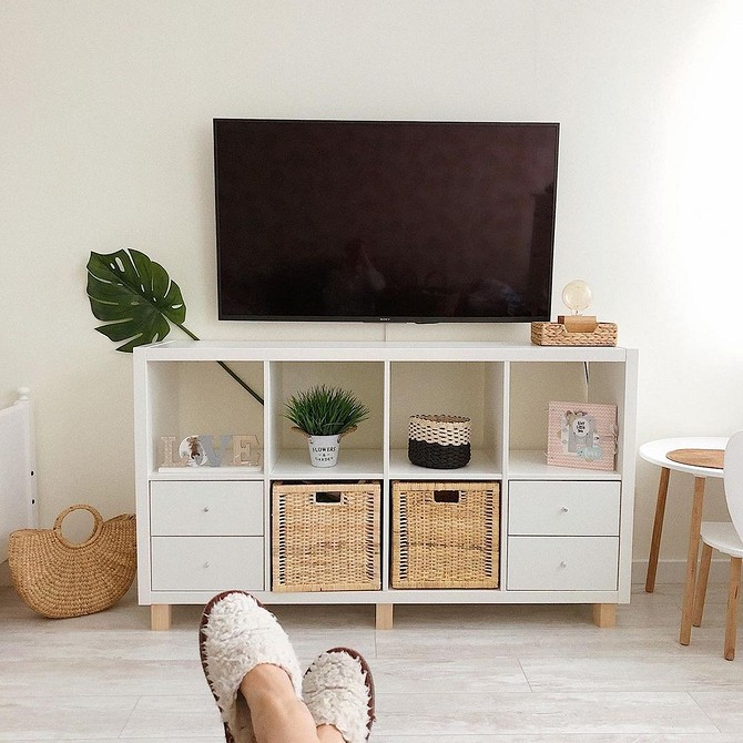 Стелаж Каллакс: ідеї для дитячої кімнати, зберігання іграшок та книг