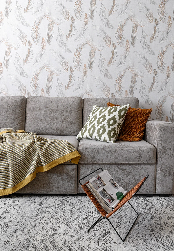 Вибір дивана для вітальні: врахування дизайну інтер'єру та обивки.