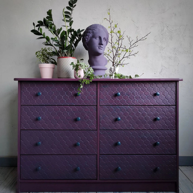 Перетворення старої шафи: реставрація меблів та оновлення інтер'єру, новий вигляд