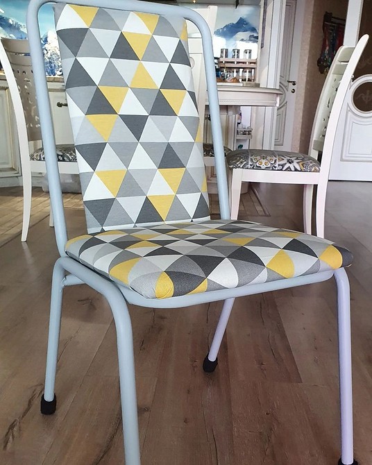 Відновлення шафи своїми руками: приклад DIY реставрації меблів для дому.