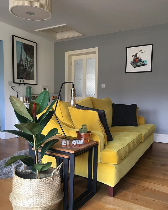 Рішення для колірного акценту Яскравий диван як ідеальне рішення для створення колірного акценту в будь-якому інтер'єрі.