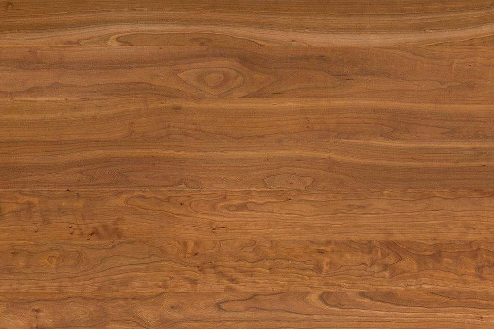 Меблі з дерева для маленької квартири в скандинавському стилі з акцентом на функціональність.