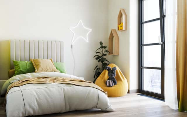 Сучасний дизайн квартири з елементами арт-деко та неокласики: фото інтер'єру.