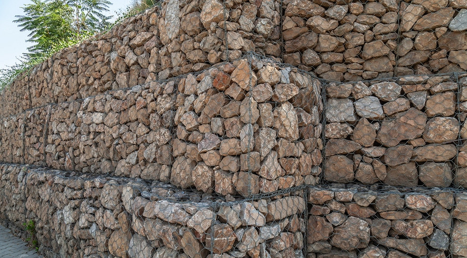 Габіони своїми руками: покрокова інструкція для створення стильного ландшафтного дизайну у 2026 році