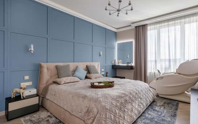 Деталі інтер'єру квартири 95 м² у Києві: неокласика та натуральні матеріали.