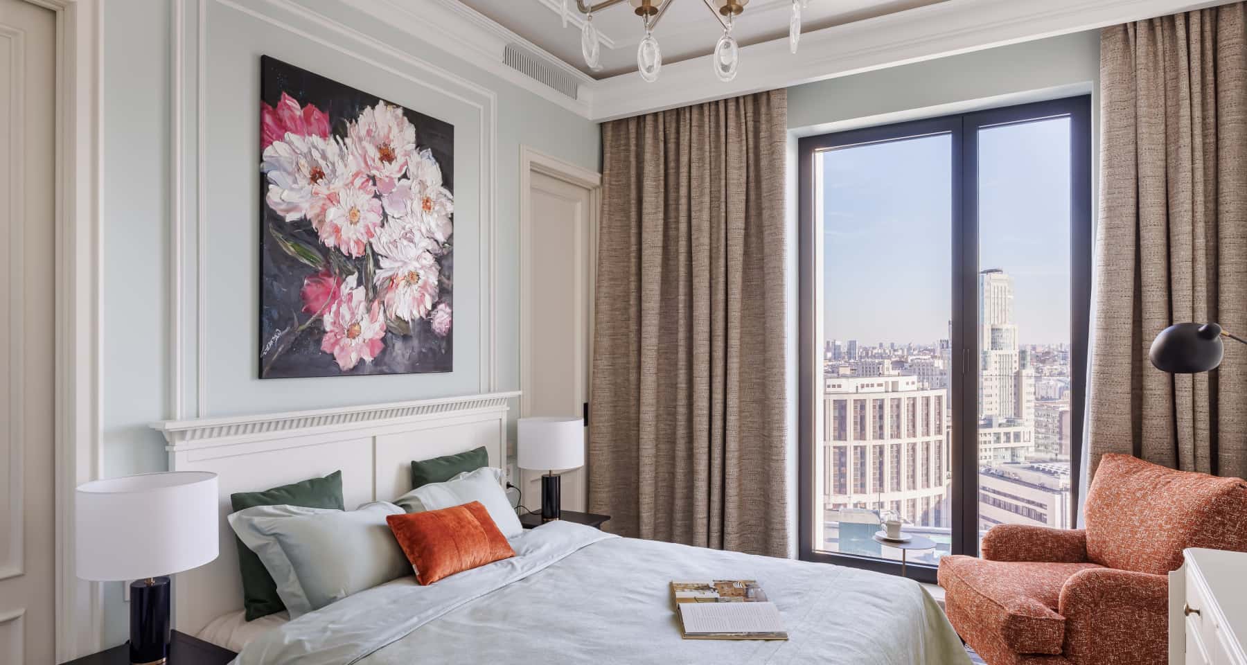 Стильний та функціональний кабінет: дизайн інтер'єру квартири в сучасному стилі.