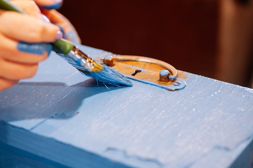 Декор 2026 Переробка старого шафи: ідея декору шафи для сучасного дому в 2026