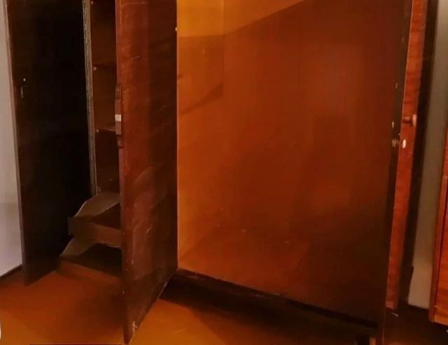 Оновлена шафа своїми руками Оновлена стара шафа: креативний декор та реставрація меблів своїми руками