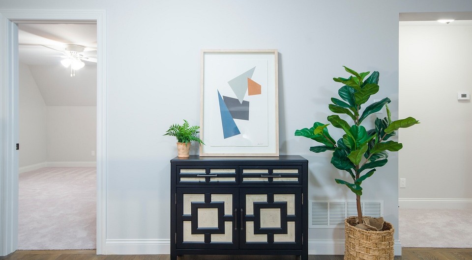 Фарбування без розводів Як правильно фарбувати ДСП: поради щодо нанесення акрилової фарби без розводів.