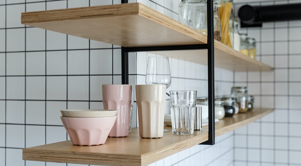 Мінімалістичні полиці з фанери своїми руками для стильного дому в 2026.