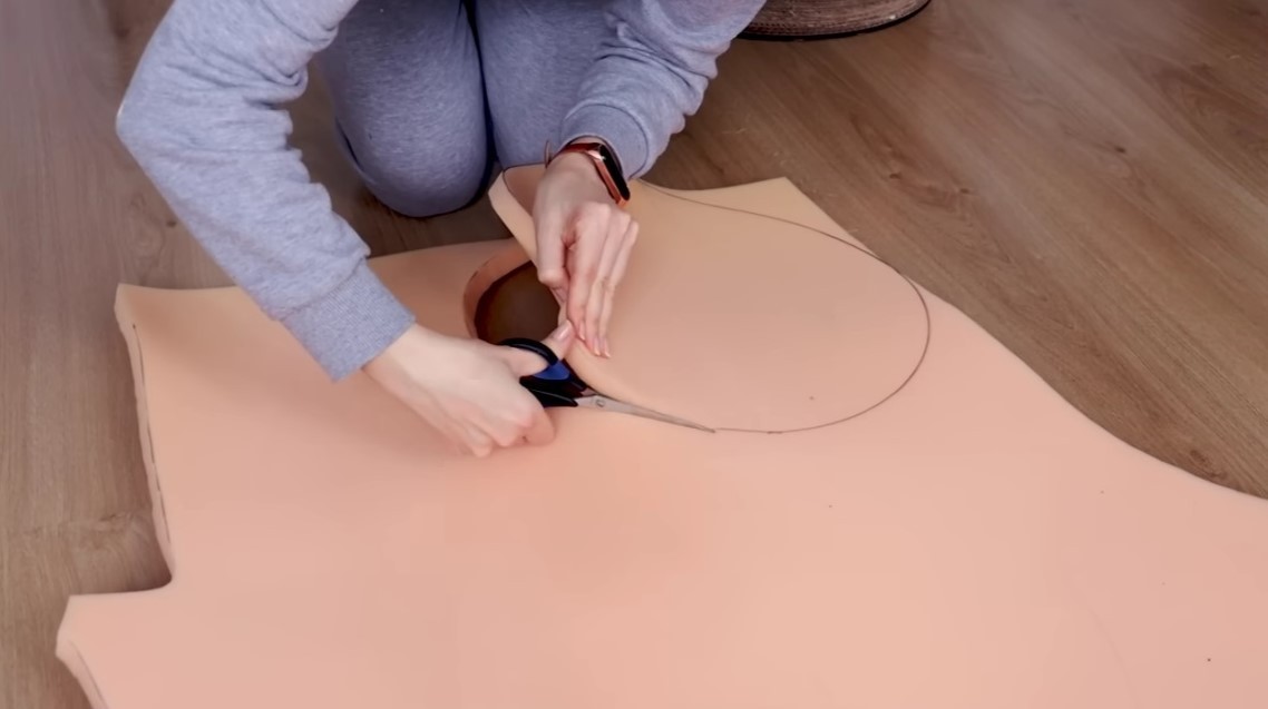 Пуфік 2026: інструкція, матеріали та ідеї декорування картонного пуфіка своїми руками, майстер-клас.