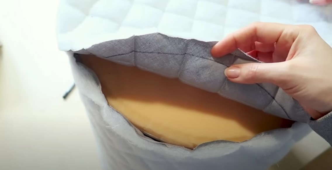 Пуфік з картону своїми руками 2026: перетворюємо підручні матеріали в меблі.