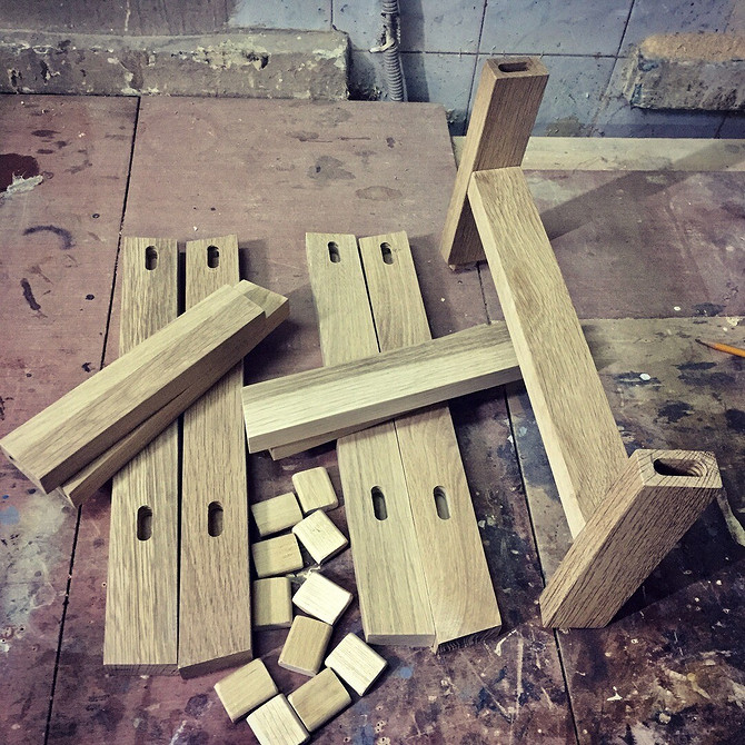 Процес трансформації лавки в стіл: покрокова інструкція з виготовлення своїми руками