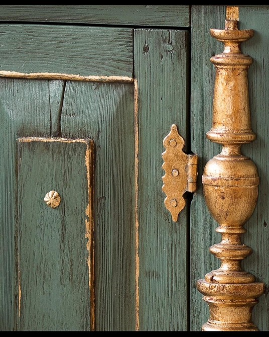 Ефект патини своїми руками Патинування меблів акриловими фарбами для створення ефекту зістарювання дерева своїми руками