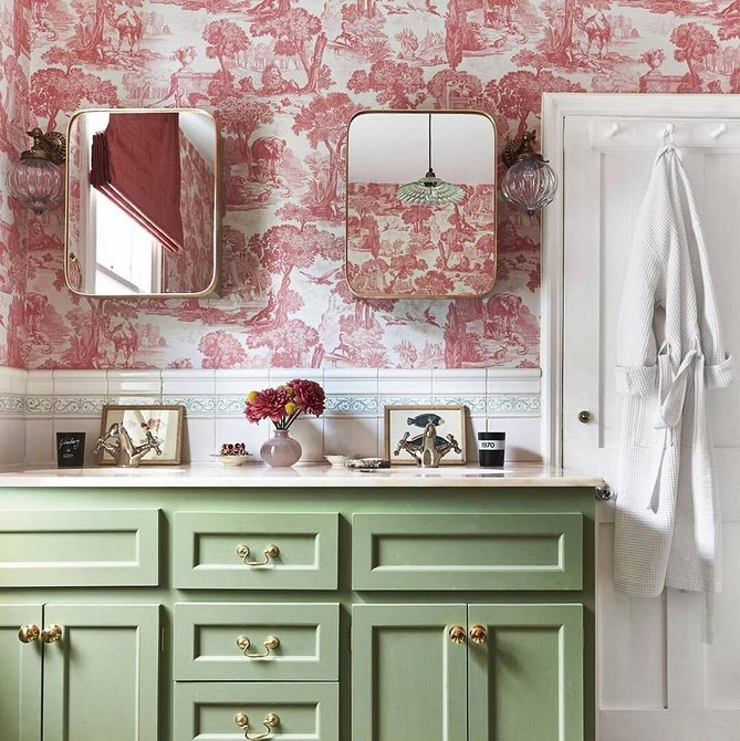 Дзеркало - акцент стилю Вибір меблів для ванної кімнати: дзеркало як акцент стилю у 2026