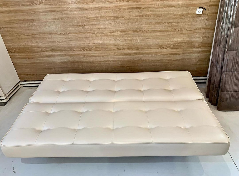 Поради експертів: як правильно вибрати диван, щоб він прослужив довго та був зручним.