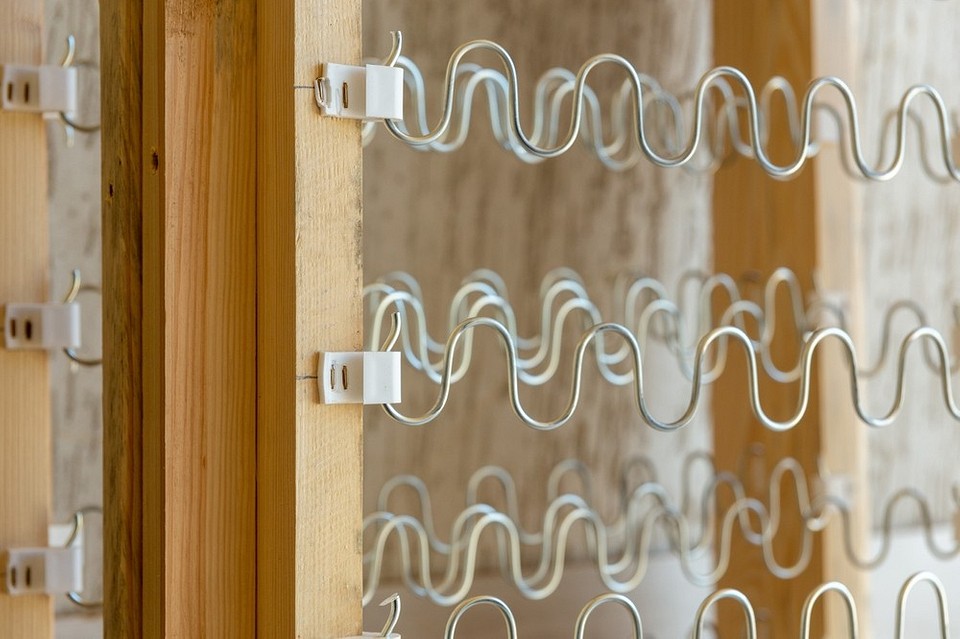 М'який диван Затишний диван з м'яким наповнювачем, ідеальний для комфортного відпочинку та релаксації